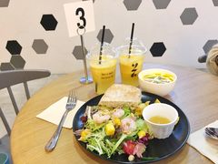 -HELLO 27 意面·沙拉·帕尼尼