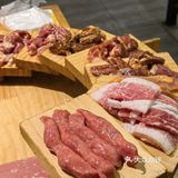 东北又到了一天三顿小烧烤的季节[点赞][点赞][点赞]