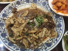 -壹阁胡羊焖饼(特色小吃街店)