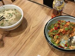 -西部马华清真兰州牛肉面·烧烤夜市(关东店)