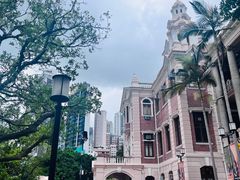 -香港大学
