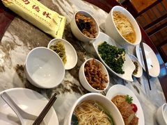 -功德林(南京西路店)