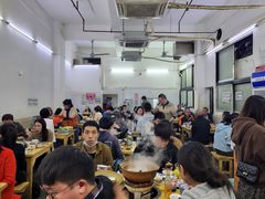 大堂-威邵鸡煲(西华路总店)