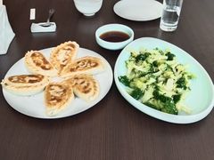 -静之湖湖畔餐厅