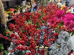 -何兮花店·气球派对鲜花店(马桥银春路万科城店)