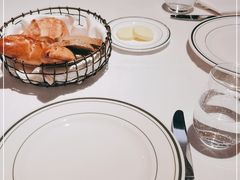 -Wolfgang’s Steakhouse 沃夫冈牛排馆(上海白玉兰广场店)