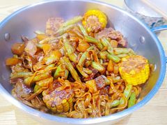 -内蒙焖面大盆骨餐馆(山大路店)