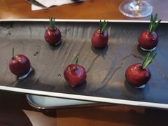 樱桃鹅肝冰淇淋-V Bar海景扒房(北海湾惠龙万达嘉华酒店)