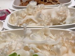-海底捞火锅(金山百联店)