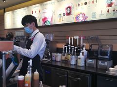 -星巴克(广州中华广场B1层店)