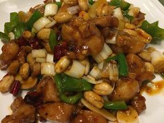 宫保鸡丁-东四民芳餐厅(世茂工三店)