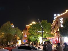 -吉庆街美食广场