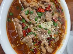 -胡子饮食店