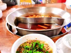 -牛华八婆麻辣烫(起源店)