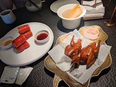 -蝴蝶里·粤菜·点心(滨江龙湖店)