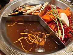 -廖掌柜·重庆鲜货火锅(上海首店)