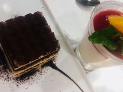 -必胜客(湘隆店)