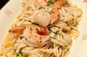 Fresh Shrimp Garlic Pasta