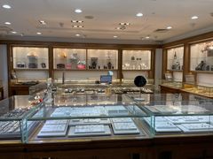 -品真阁华夏典当行(四通桥店)