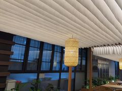 -肥肥虾庄·金牌油焖大虾(汉口城市广场店)