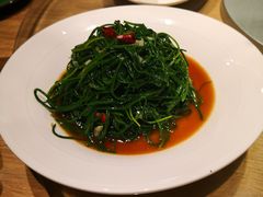 虫草花拌沙葱-阿西娅·西北妈妈拿手菜(华联店)