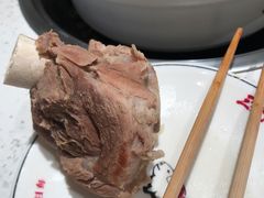 -三人行骨头王火锅(长寿店)