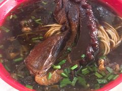 -小龙大肉面馆