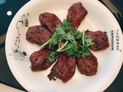 -香山湖家家宴(中山陵店)