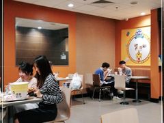 用餐区-麦当劳(沙河店)