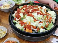 -亲昵春川鸡排(韩国美食街店)