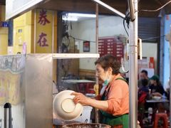 -六合夜市