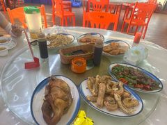 -红月湾海鲜饭店•沙滩海景(双月湾店)