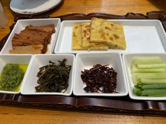 烙饼卷带鱼-壹零捌道·北京烤鸭(车公庄店)