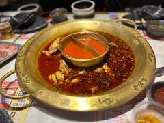 -哥老官重庆美蛙鱼头(宝山龙湖店)