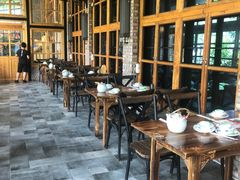 -花溪雨·森林餐厅(石基店)