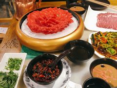 生吃牛肉-京门老爆三·铜锅涮肉 爆肚(望京店)