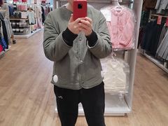-优衣库(上海颛桥万达广场店)