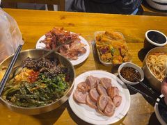 -聚合鑫东北熏酱熟食麻辣面(长阳店)