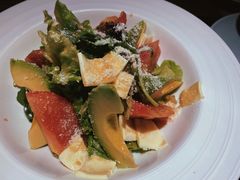 牛油果芝士沙拉-山葵家·创意料理(宁波来福士店)