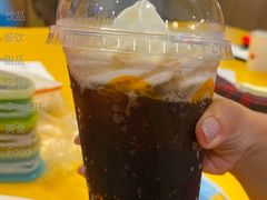 甜品站可乐麦炫酷-麦当劳(光新乐购店)