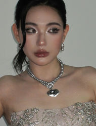 -周周美学工作室