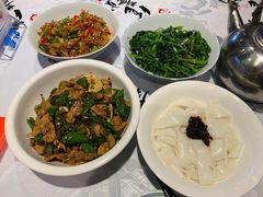 湘村黑猪辣椒炒肉-壹盏灯(惠农店)