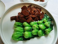 油焖笋青菜-上海老站(徐家汇店)