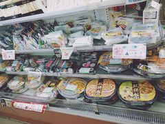-全家便利店(东直门店)