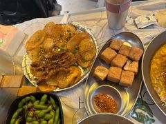 炸臭豆腐-巴厘龙虾·榜首油焖大虾(音乐学院·沿江酒馆店)