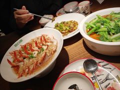 -新白鹿餐厅(滨江银泰店)