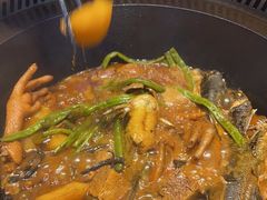 -山河屯铁锅炖·非遗东北菜(南山店)