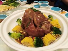 红烧大肘子-老长春肉馆(创业大街店)