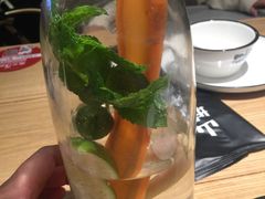 -山城外·非遗酸菜鱼(新都汇融店)