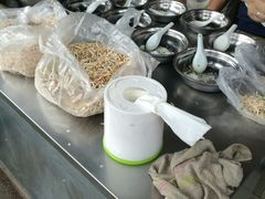 -荣巷小馄饨(荣巷店)